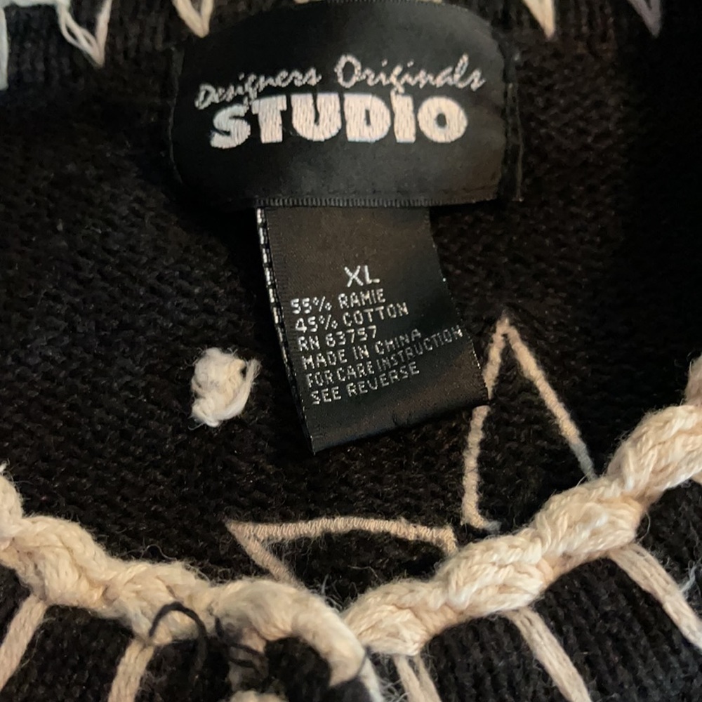 Jacket - Picture 2 of 3